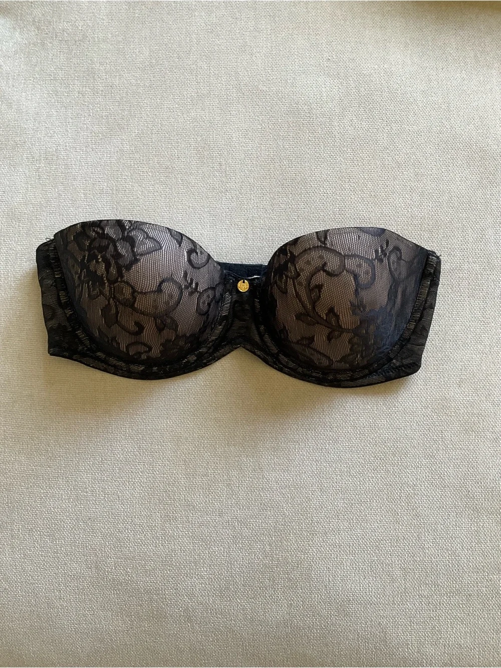 Natori  Calais Strapless Bra 34 B Underwire, Molded Black/Nude Lace